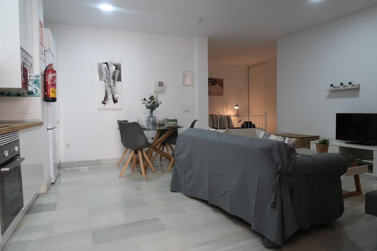J & E Malaga Center Apartamentos Ngoại thất bức ảnh