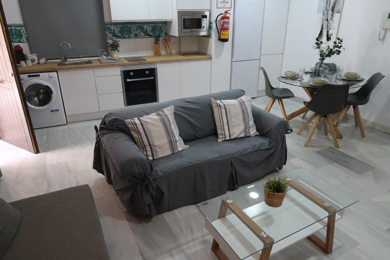 J & E Malaga Center Apartamentos Ngoại thất bức ảnh