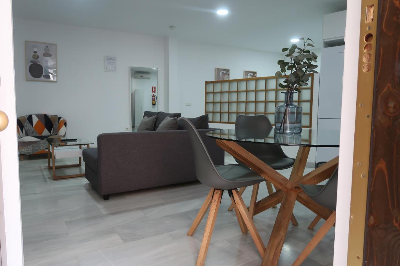J & E Malaga Center Apartamentos Ngoại thất bức ảnh