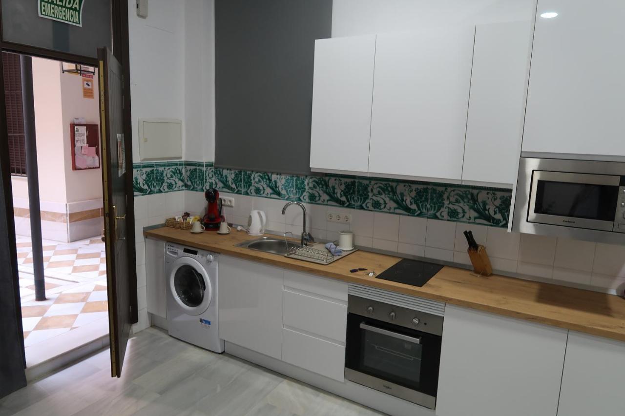 J & E Malaga Center Apartamentos Ngoại thất bức ảnh