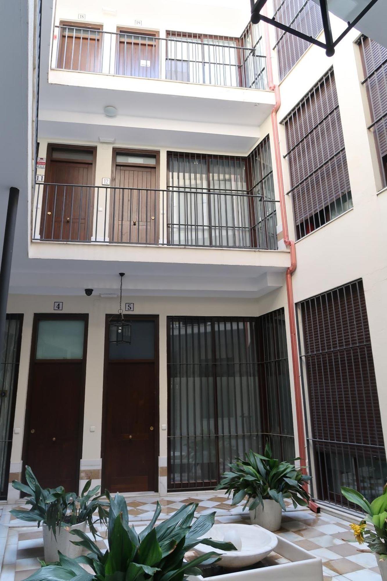 J & E Malaga Center Apartamentos Ngoại thất bức ảnh