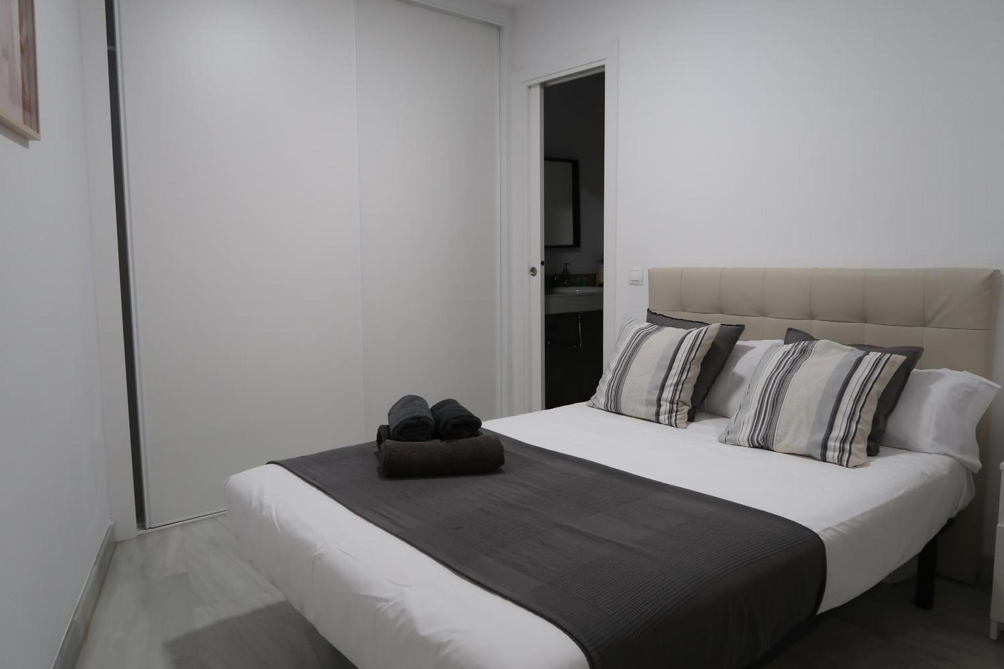 J & E Malaga Center Apartamentos Ngoại thất bức ảnh