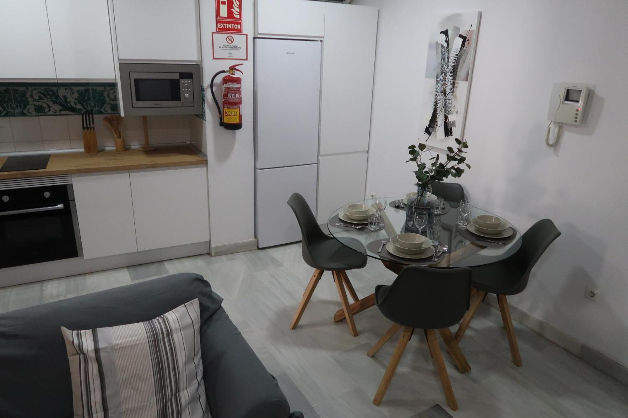 J & E Malaga Center Apartamentos Ngoại thất bức ảnh